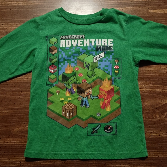 MINECRAFT KIDS T-SHIRT - XS Long Sleeve Tee Shirt Video Game Movie Green - Picture 1 of 11
